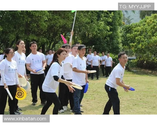 武汉飞盘队与杭州飞盘队赛后技术复盘分析与战术探讨